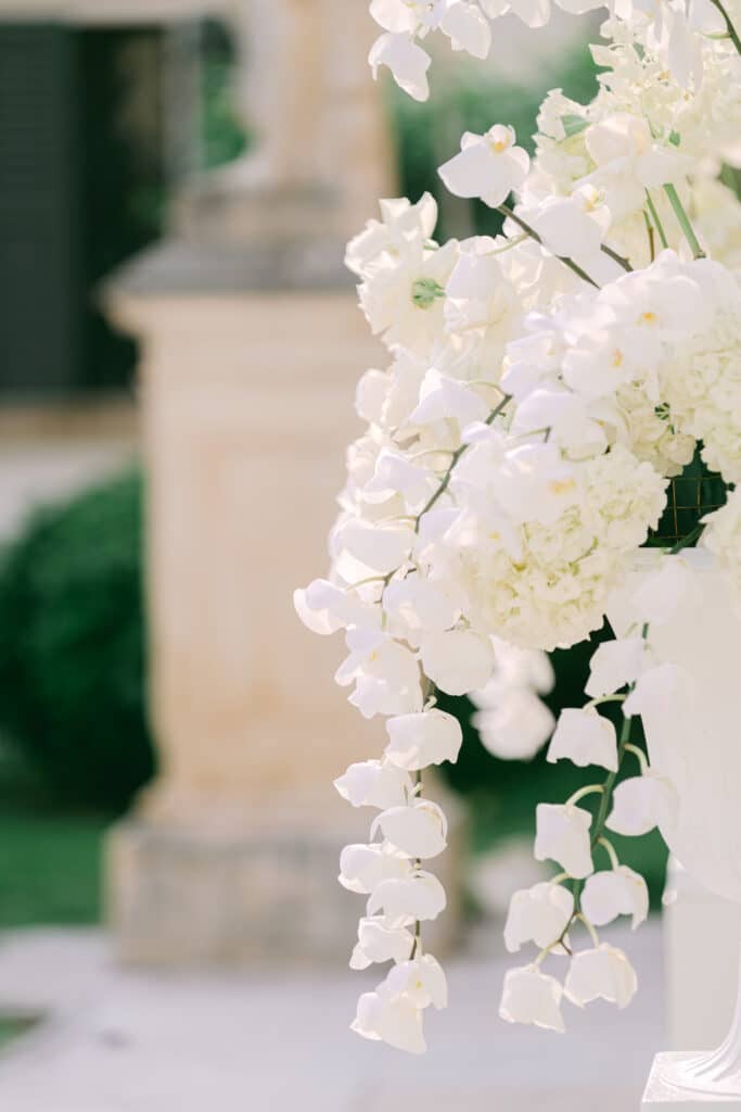 diehochzeitsfotografen-wedding-vienna-strauß-orchideen-hortensien